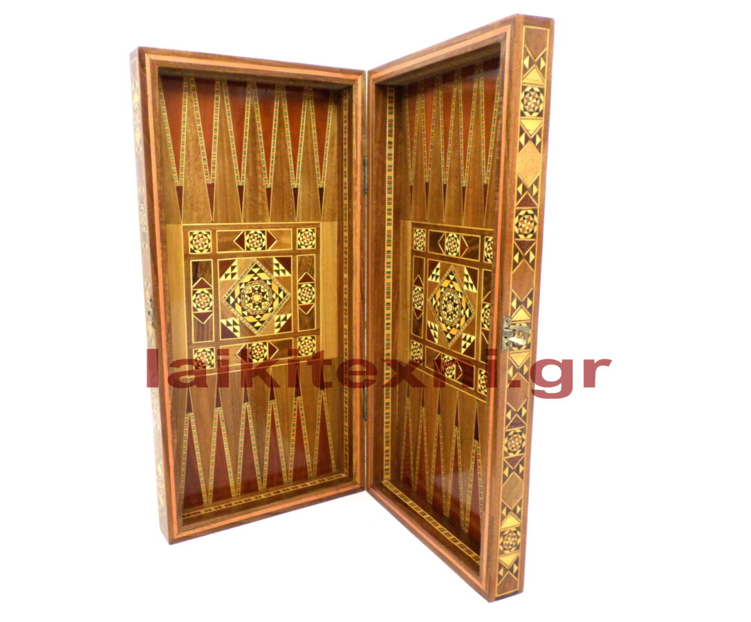 Ξύλινη σκακιέρα 50x50.