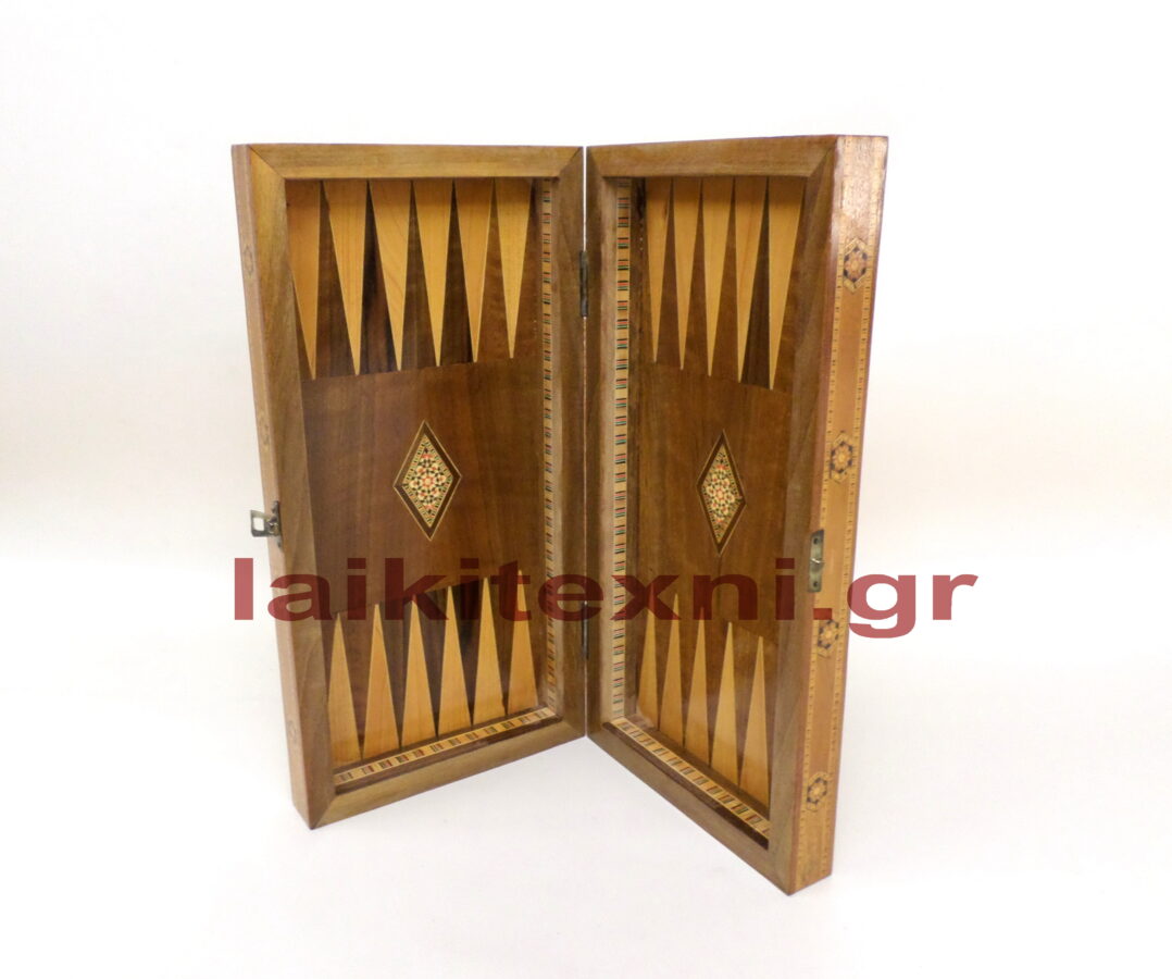 Ξύλινη σκακιέρα 40x40.